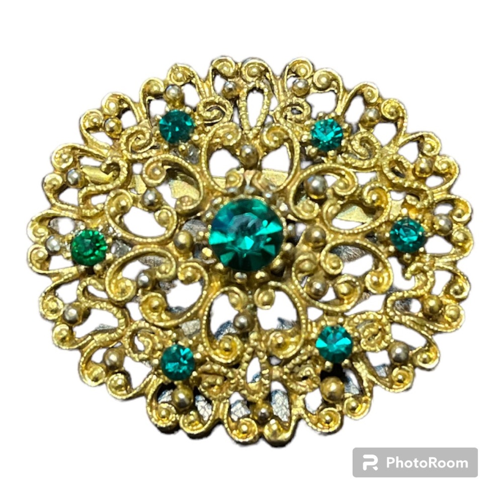 Gold Tone Green Rhinestone Vintage JJ Brooch